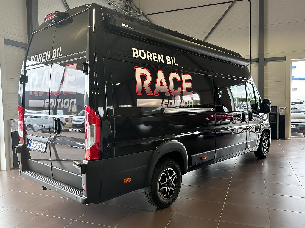 Peugeot Boxer 2.2 BlueHDi 180hk 5-sits EAT Race Edition Sovalkov thumbnail