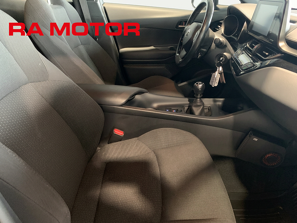Toyota C-HR 1.2 Turbo 116hk Active | Backkamera | Adaptiv Fart | 2019
