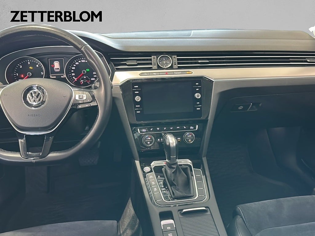 Kombi Volkswagen Passat 10 av 19