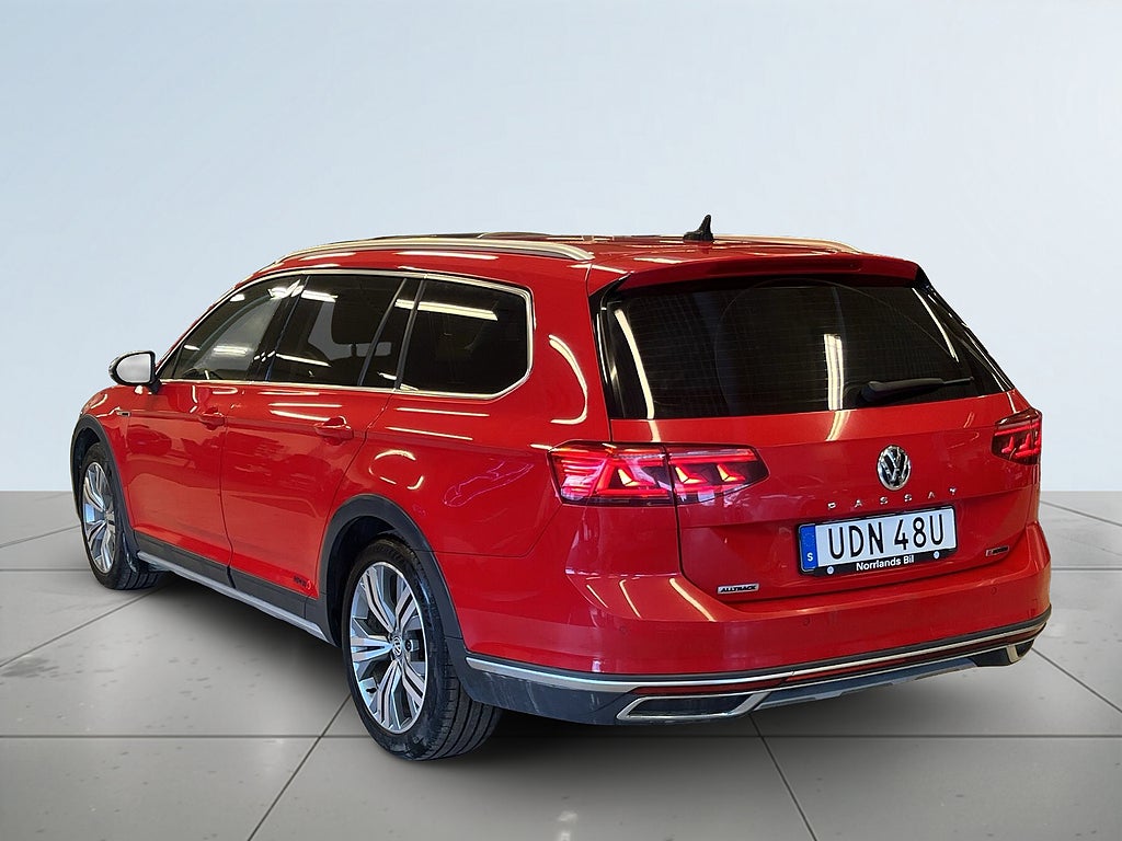 Volkswagen Passat Alltrack 2.0 TDI 4Motion Alltrack Dragkrok/Kamera/DVärm/SoV-Däck