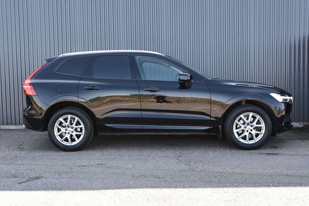 Volvo XC60 2020 - miniatyr 3