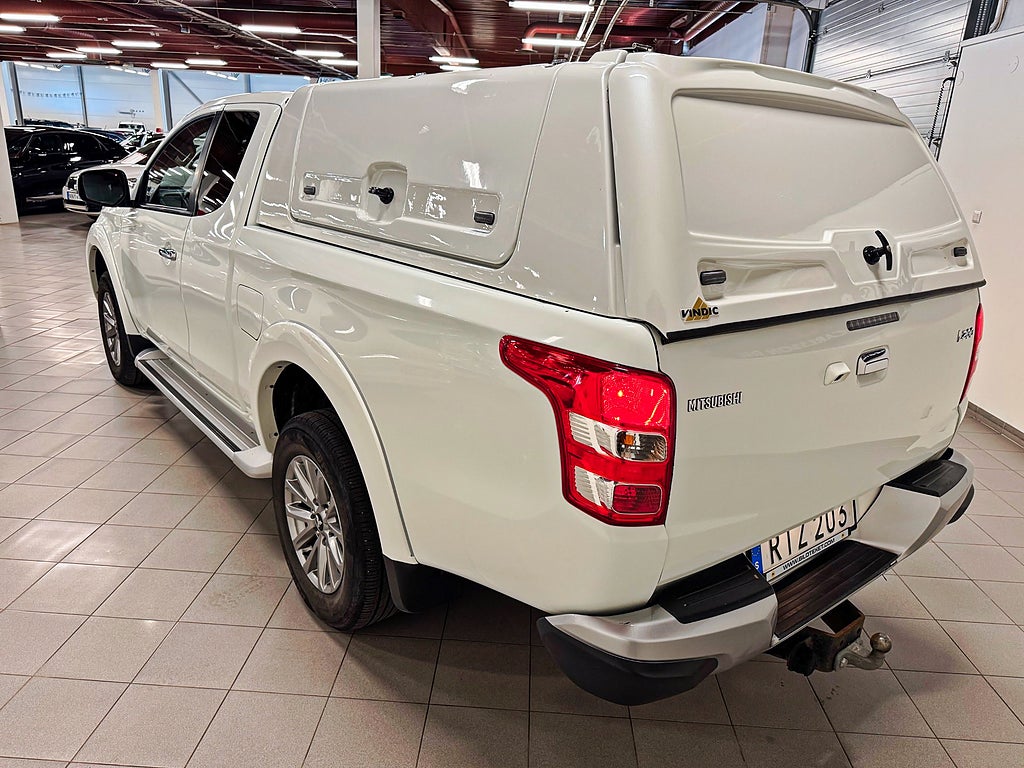 Mitsubishi L200 Club Cab 2,4 4WD 181Hk