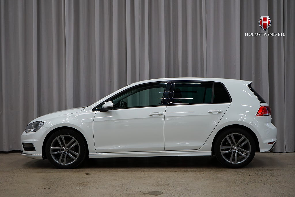 Volkswagen Golf 5-dörrar 1.2 TSI 110hk BMT R-line Style Carplay 