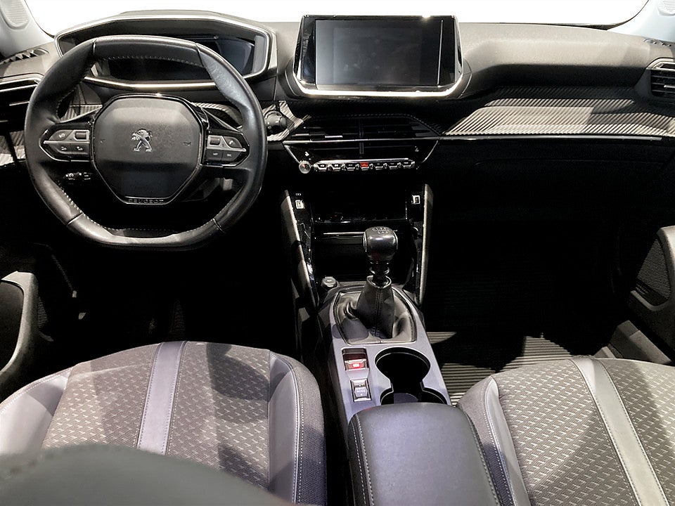 Bild på Peugeot 2008 Allure 1.2 PT 100hk KAMPANJRÄNTA 3,99%