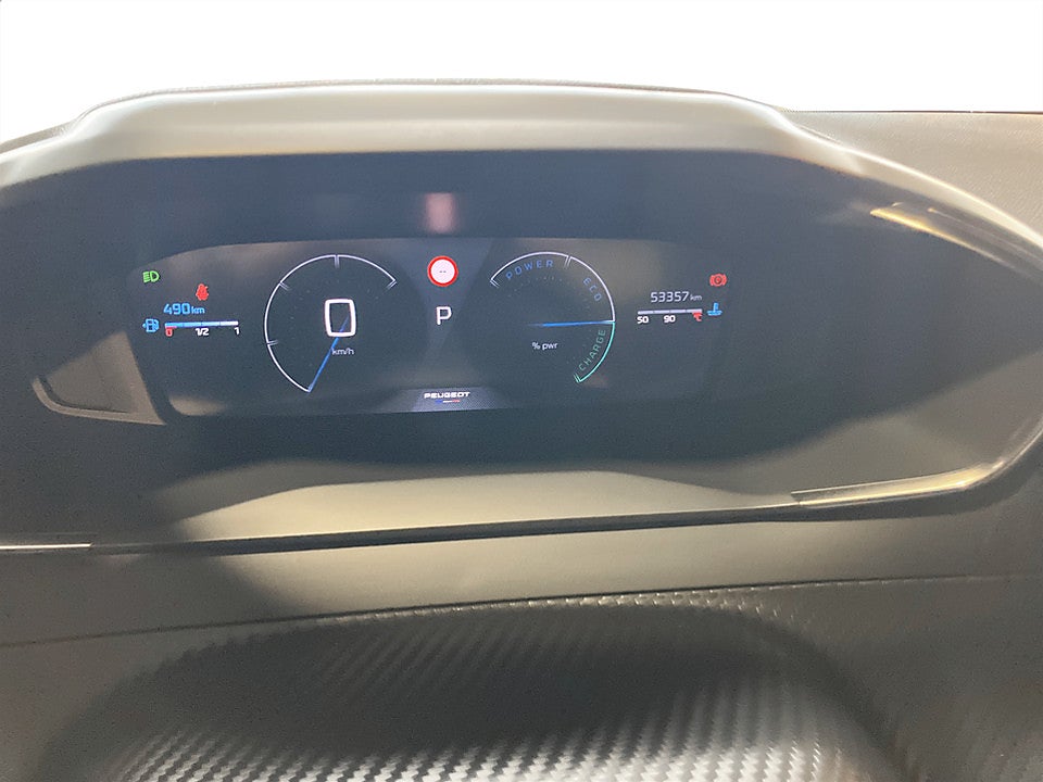 Bild på Peugeot 2008 Allure Hybrid 145hk Aut B-KAMERA CARPLAY