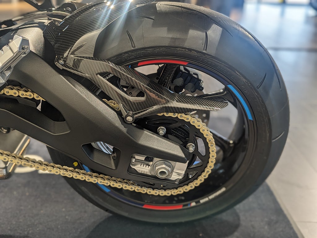 BMW M1000XR/Boka din 2026:a idag!