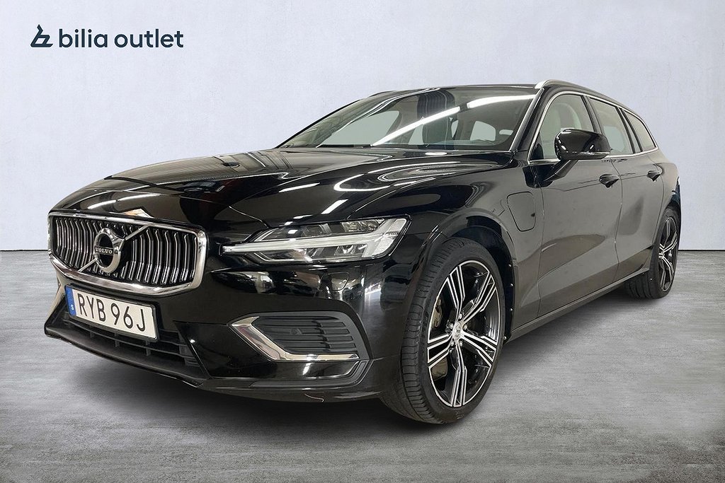 Volvo V60 Recharge T8 Inscription 390hk NaviPro Drag Bkamera