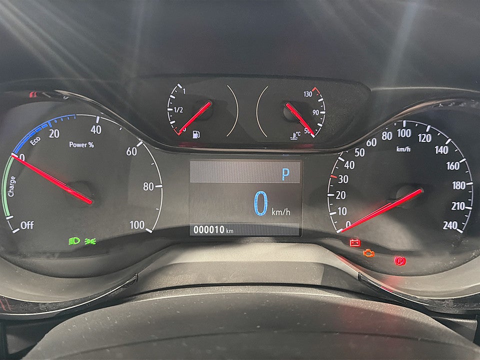 Bild på Opel Corsa GS Hybrid 100hk - OMGÅENDE LEVERANS!