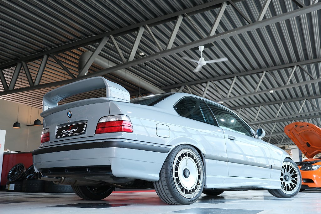 BMW M3 1997 - miniatyr 8