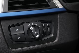 Sedan BMW 330 12 av 24