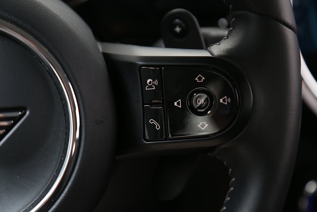 MINI Cooper S Experience 178hk Aut 5-dörrars Navi CarPlay Kamera 2024