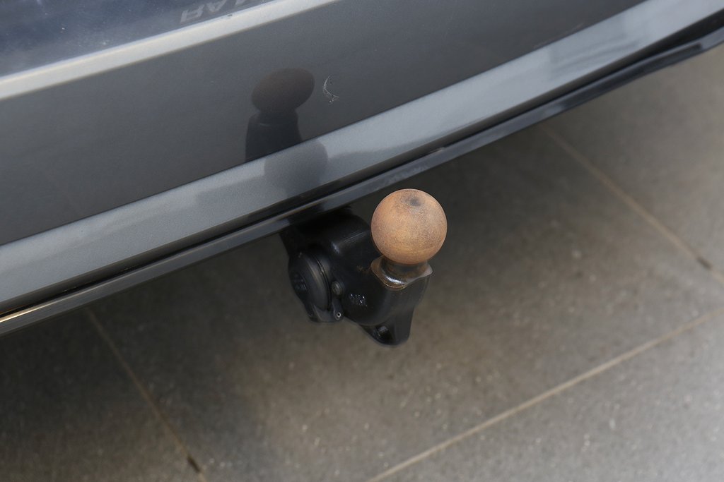 Volkswagen Golf 1,5 TSI 150hk R-Line Sportscombi Dragkrok 2019