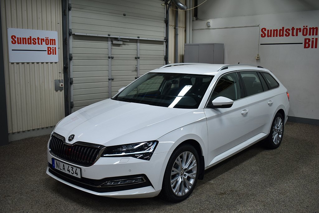 Skoda Superb 2.0 TDI 190Hk Style Värmare/Drag DSG Kombi