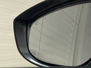SUV Mazda CX-60 20 av 24