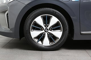 Halvkombi Hyundai IONIQ 8 av 27