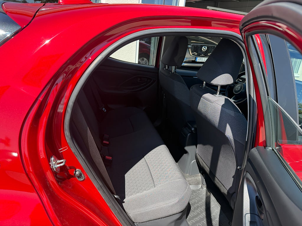 Mazda 2 Hybrid AGILE