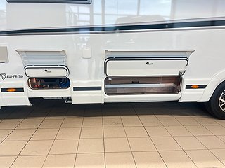 Husbil-integrerad Kabe IMPERIAL 910 QB 7 av 31
