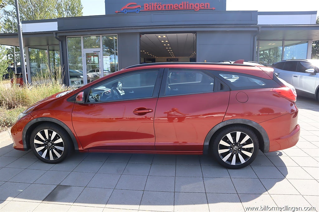 Honda Civic 1.6 i-DTEC Wagon 120hk Sport Dragkrok Svensksåld 1 ägare