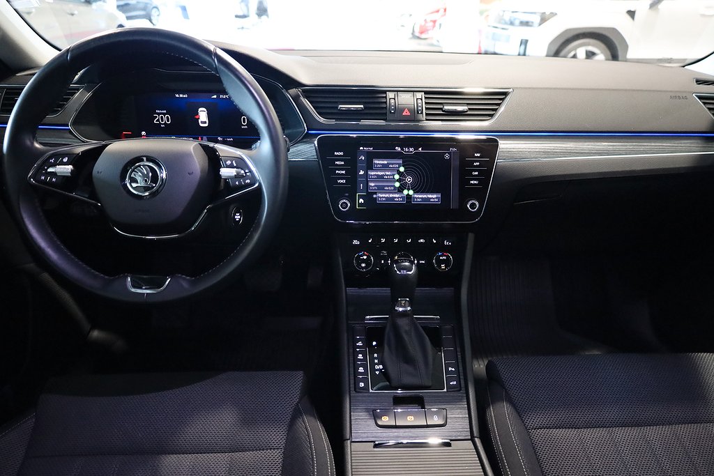 Skoda Superb iV Kombi 1,4 Plug-in Hybrid Style Navi Drag 2022