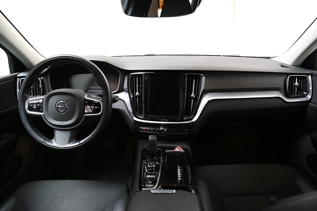 Volvo V60 Recharge T6 340hk Inscription Expression AWD Drag 2021