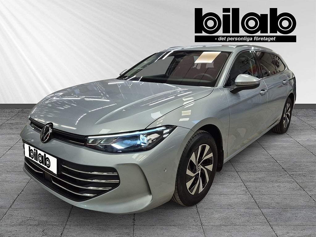Volkswagen Passat Sportscombi 1.5 ETSI 150HK Business Drag Värm
