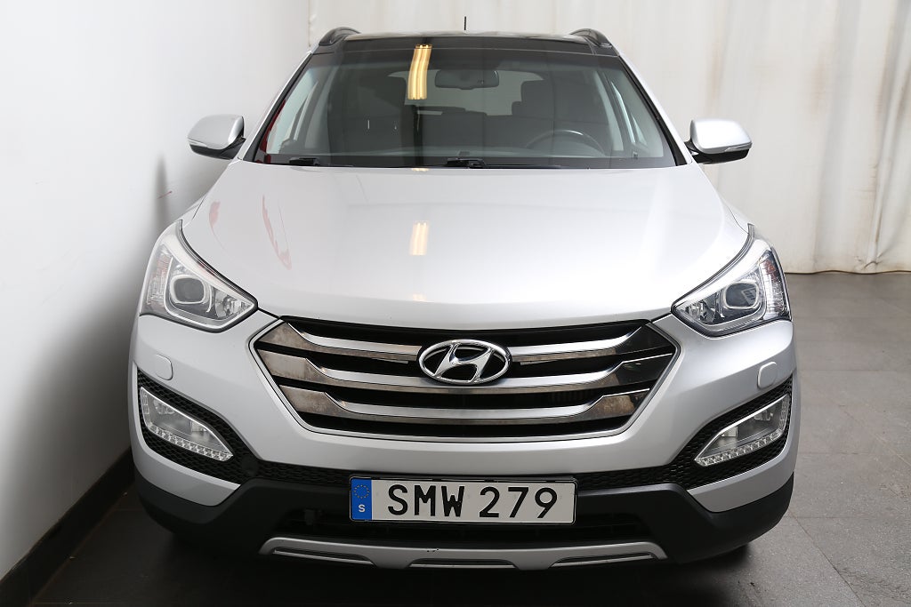 Hyundai Santa Fe 2,2 CRDi 197hk Premium 4WD Aut Pano Skinn Motorv Drag 2015