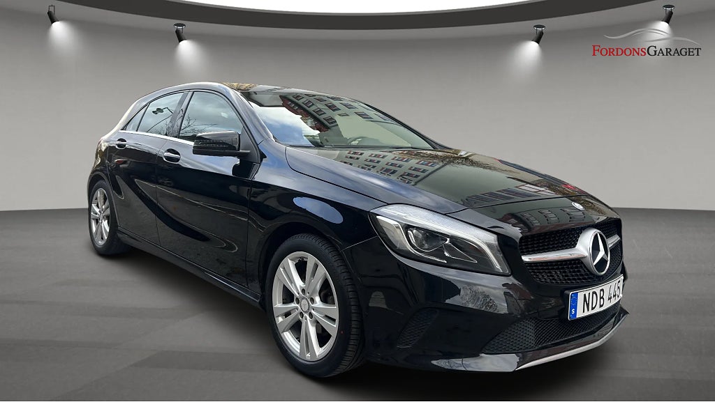 Mercedes-Benz A 180 EURO 6 NYSERVAD NYBESIKTIGAD 122HK 