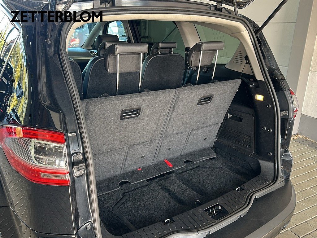 Minibuss Ford S-Max 17 av 22