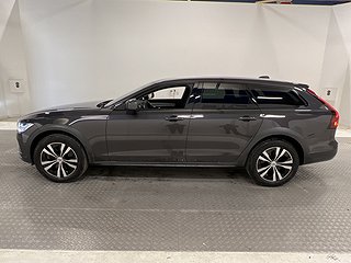 Volvo V90 Cross Country B4 AWD Momentum VOC D-Värm 360° Drag