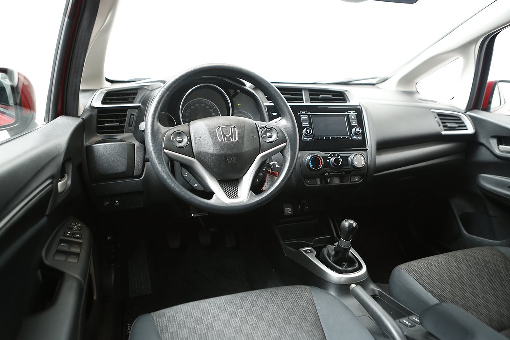 Honda Jazz 1,3 i-VTEC 102hk 5D 1ägare Motorv Dragkrok 2016