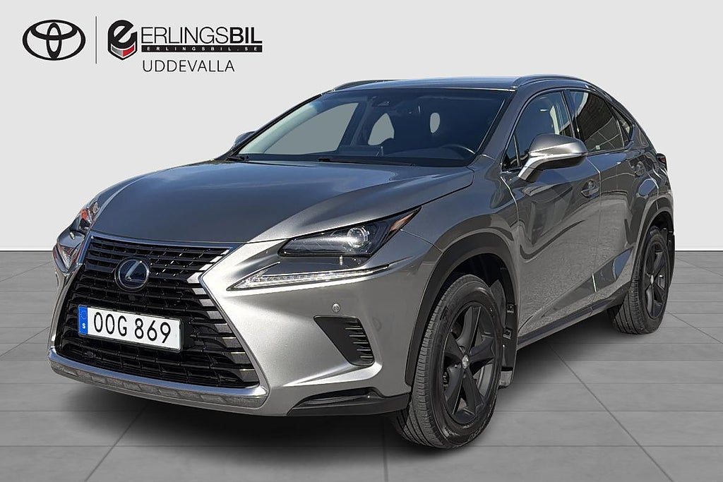 Lexus NX 300h AWD COMFORT V-HJUL 