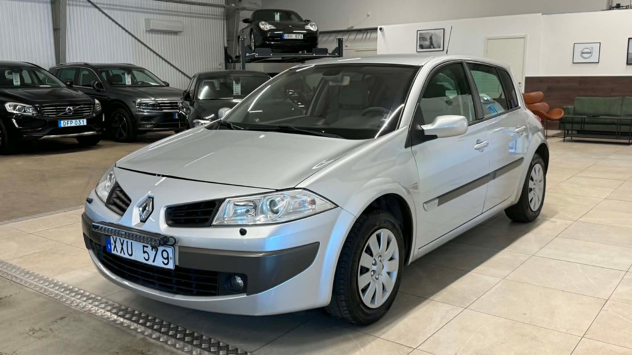 Renault Megane 5-dörrar 1.6 2006, bild 3/44