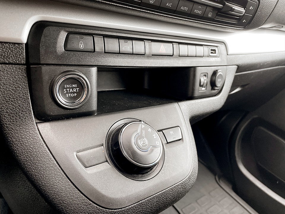 Bild på Citroën Jumpy Business Premium 2.0 BHDi 145hk Aut L3 VÄRMARE FJÄRR