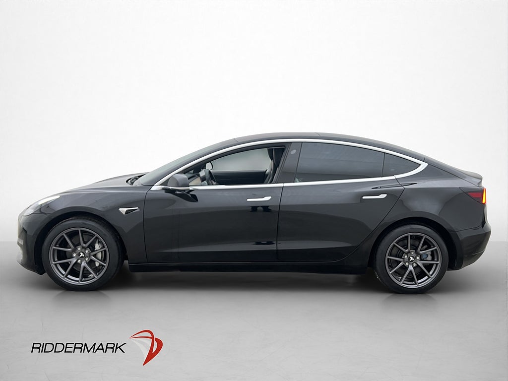 Tesla Model 3 Long Range AWD Svensksåld Pano Autopilot