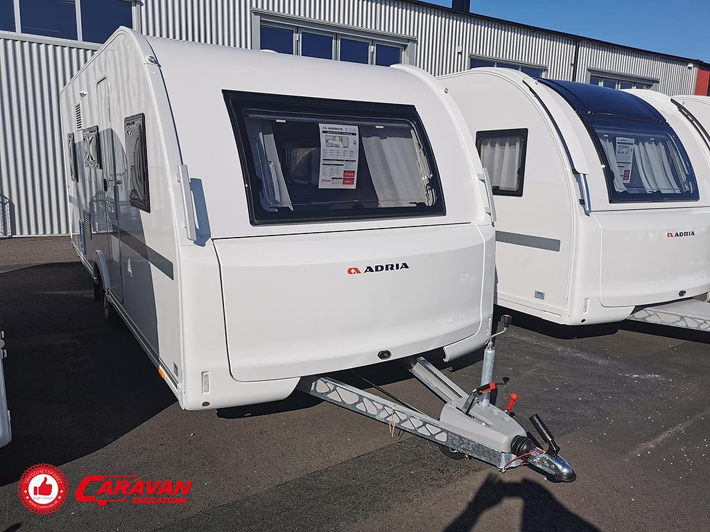 Adria Altea 552 PK / AC på köpet plus 30 fria campingnätter!