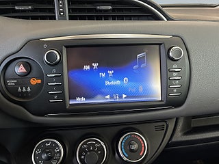Toyota Yaris 5-dörrar 1.5 VVT-iE Active S&V-Hjul/Backkamera/Mvärm – bild 15