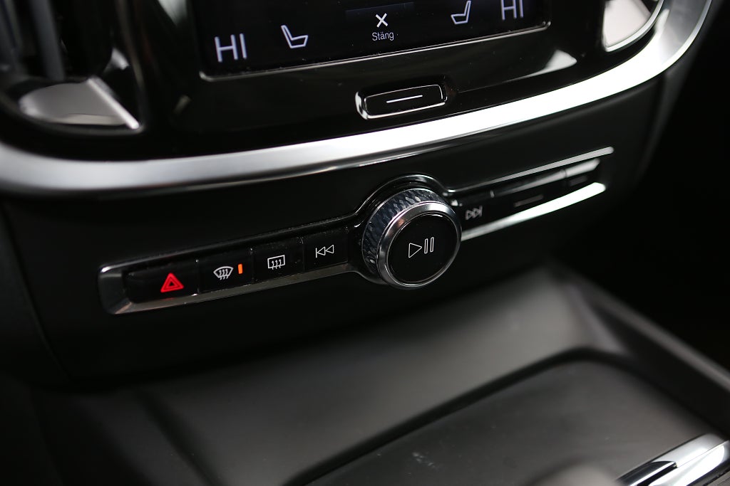 Volvo V60 B4 Diesel 197hk Momentum Adv Aut VOC Leasbar 2022