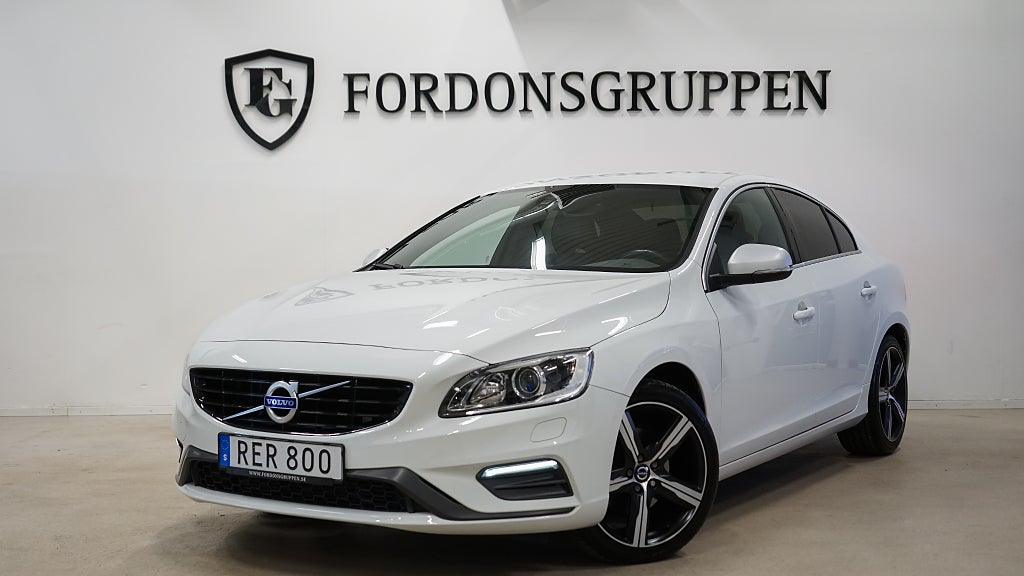 Volvo S60 T3 R-Design / Business Advanced / VOC / Nyservad