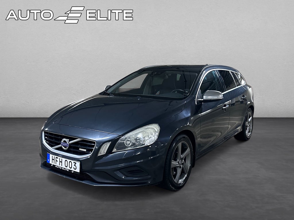 Volvo V60 D5|AWD|GEARTRONIC|R-DESIGN|DRAG|VÄRMARE|FARTH|NYSERVAD