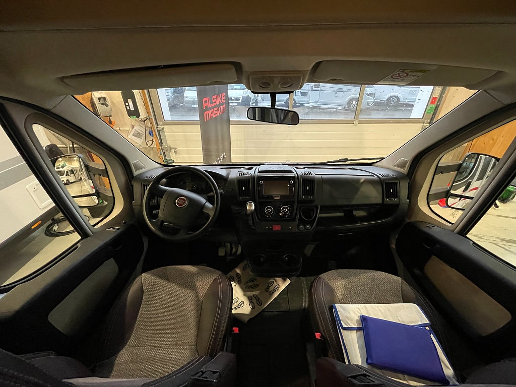 Sunlight A 72 / Automat 150hk / Våningssäng / 6 bältad /  - Sunlight