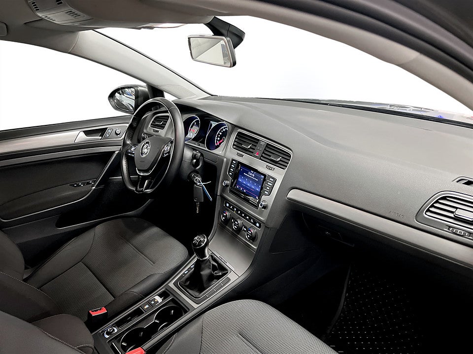 Bild på Volkswagen Golf Sportscombi Masters 1.6 TDI 4Motion 105hk DRAG B-KAMERA