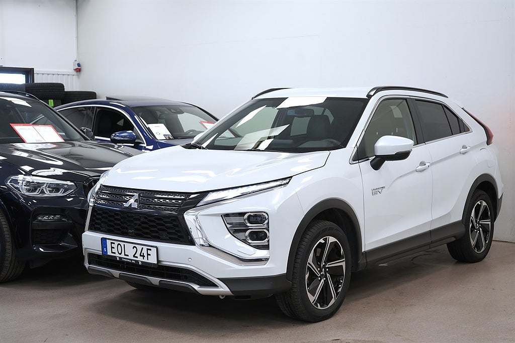 Mitsubishi Eclipse Cross PHEV 2.4 S-AWC PLUG-IN B-KAMERA CARPLAY