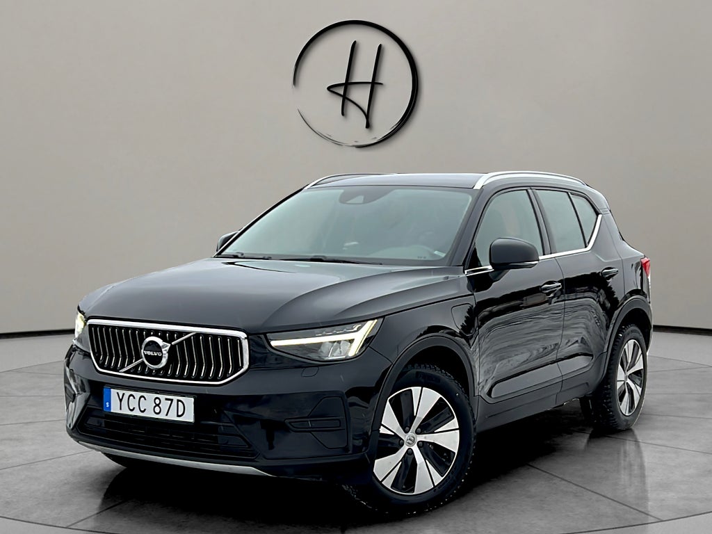 Volvo XC40 Recharge Core Bright Plug in-hybrid Kamera Skinn BLIS 