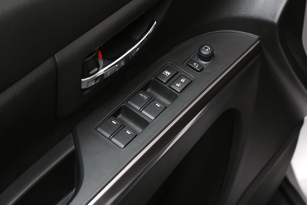 Suzuki S-Cross Hybrid AllGrip AWD Kamera P-sensorer 2023