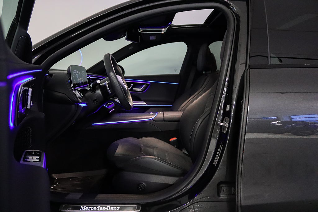 Mercedes-Benz E 220 d 4MATIC AMG Pano Superscreen Night Package