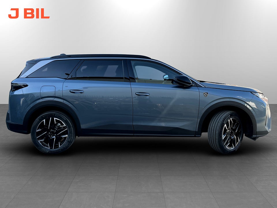 Bild på Peugeot 5008 GT Hybrid 145hk Aut 7-SITS BACKAMERA CARPLAY