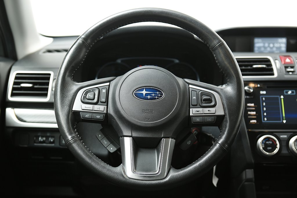 Subaru Forester 2,0i XL 150hk AWD Aut Motorv Dragkrok 2019