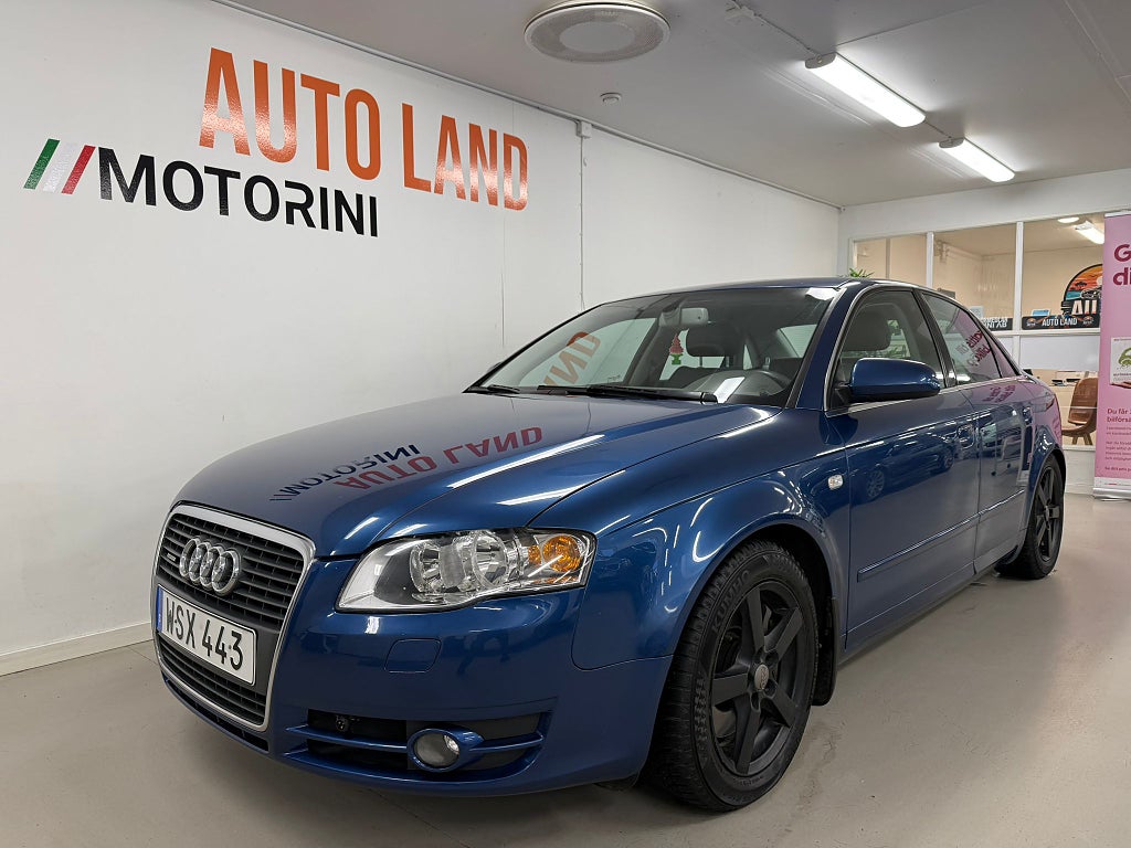 Audi A4 Sedan 2.0 TFSI quattro TipTronic Comfort / AUTOMAT / 
