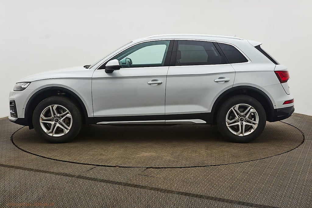 Audi Q5 40 TDI quattro Proline adv 204 hk drag+värmare 360kam
