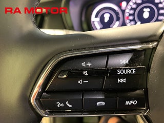 SUV Mazda CX-60 22 av 28